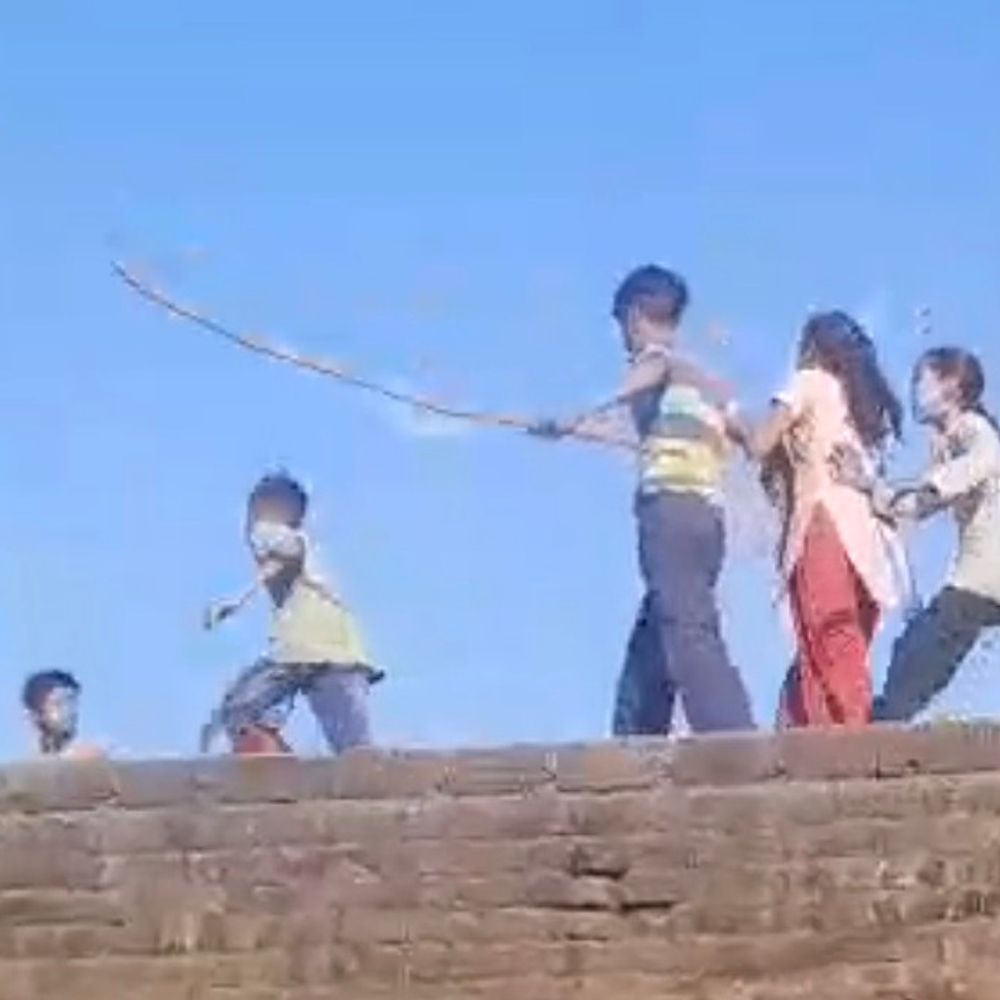 बाबा भीमराव अंबेडकर का गाना बजाने पर विरोध:दलित लड़की की बारात में मारपीट, 5 पर केस, पुलिस सुरक्षा में शादी हुई