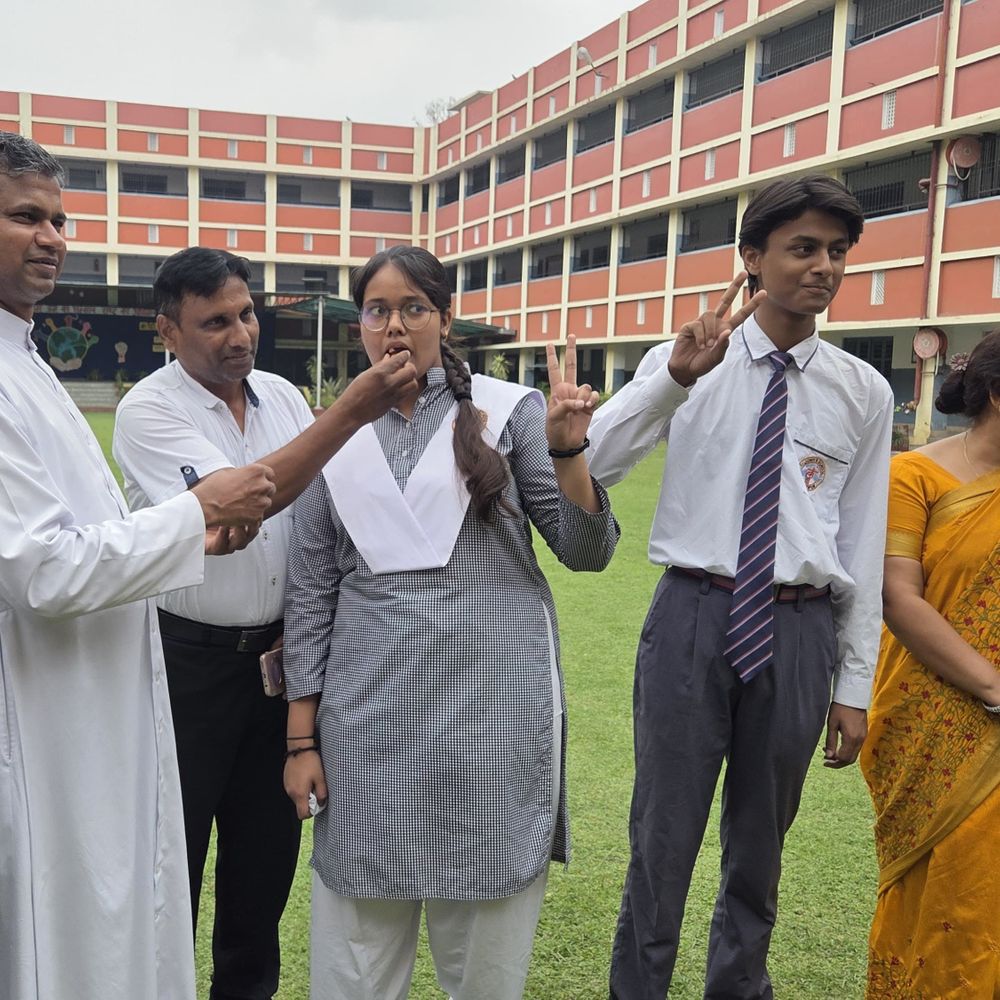 गाजीपुर में ICSE और ISC का रिजल्ट घोषित:सेंट जांस स्कूल के छात्रों ने किया बेहतरीन प्रदर्शन