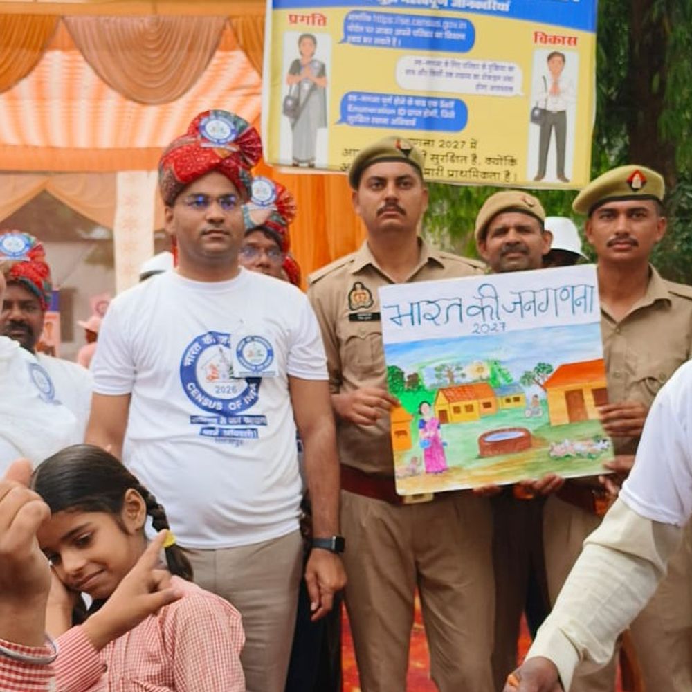 घाटमपुर में गाजे-बाजे के साथ निकली जनगणना जागरूकता रैली,:एसडीएम, तहसीलदार, बीडीओ ने लोगों को किया जागरूक