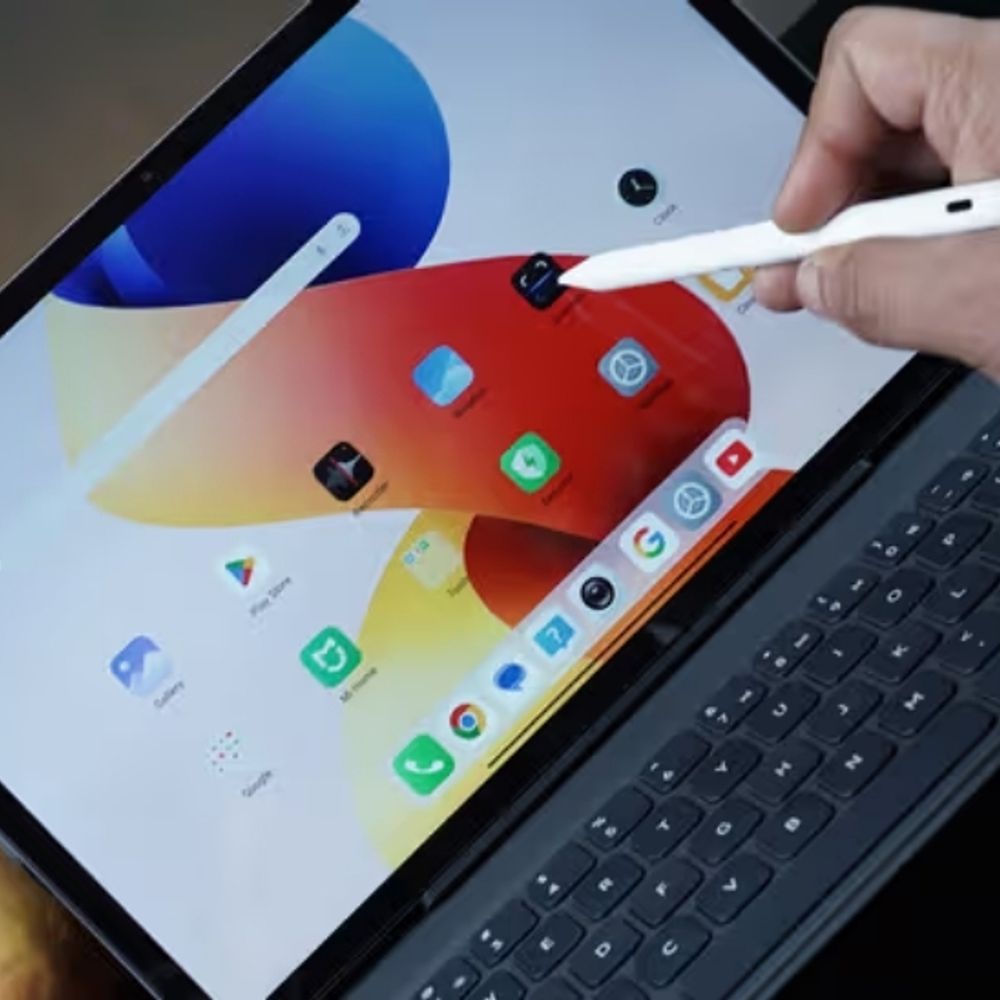 रेडमी पैड 2 प्रो रिव्यू, 12.1 इंच डिस्प्ले:  12000mAh की बड़ी बैटरी और रिवर्स चार्जिंग के साथ वेल्यू फॉर मनी पैकेज