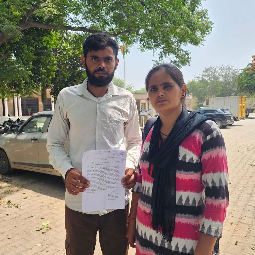 बागपत में ट्यूबवेल पर ताला, खेत प्यासे:सहखातेदारों के कब्जे से किसान की फसल पर संकट, डीएम से लगाई गुहार