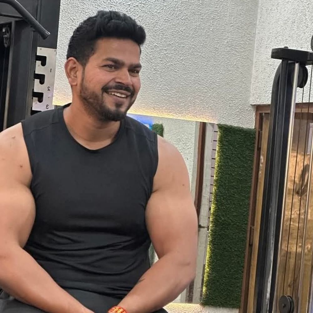 3 दोस्तों का हत्यारोपी बर्थडे बॉय एनकाउंटर में मारा गया:बुलंदशहर पुलिस ने 3 गोलियां मारीं; इंस्पेक्टर-सिपाही घायल; केक लगाने पर की थी वारदात