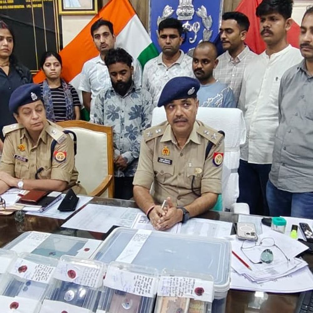 सिटीमाल कंपनी के वॉलेट से 1.50 करोड़ पार, 2 अरेस्ट:पत्नी और गर्लफ्रेंड के खातों में जमा की रकम, प्लॉट और कार खरीदी