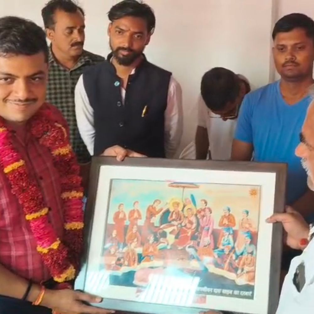 बाराबंकी डीएम ईशान प्रताप सिंह कोटवाधाम पहुंचे:मेले की व्यवस्थाओं का जायजा लिया, विकास कार्य जल्द शुरू होंगे