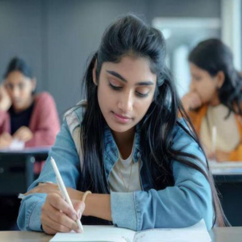 अभ्युदय योजना की मुफ्त कोचिंग के लिए कल से आवेदन:लखनऊ के 9 सेंटर पर होगा संचालन, प्रवेश परीक्षा के आधार पर होगा दाखिला