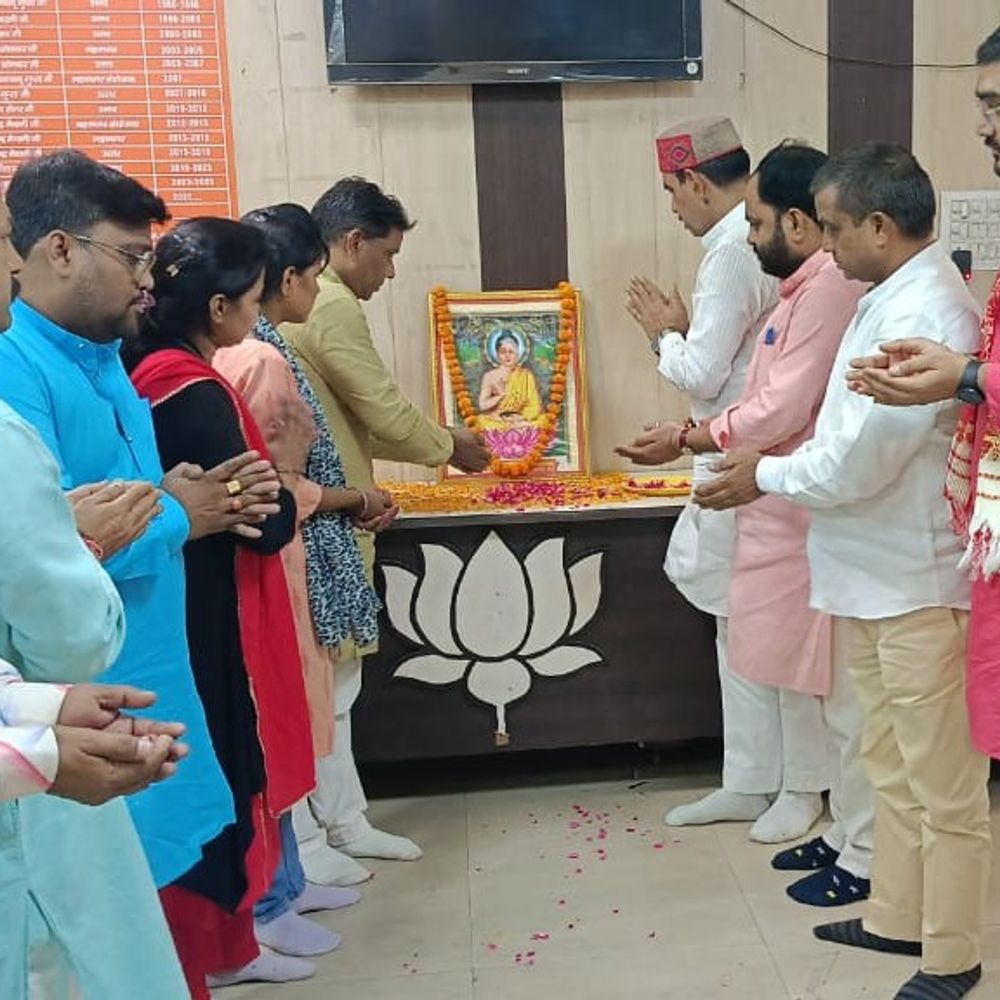 भाजपा कार्यालय में बुद्ध जयंती:उत्तर जिलाध्यक्ष बोले-शांति हमारे भीतर ही है, अष्टांगिक मार्ग आज भी देता है नई दिशा