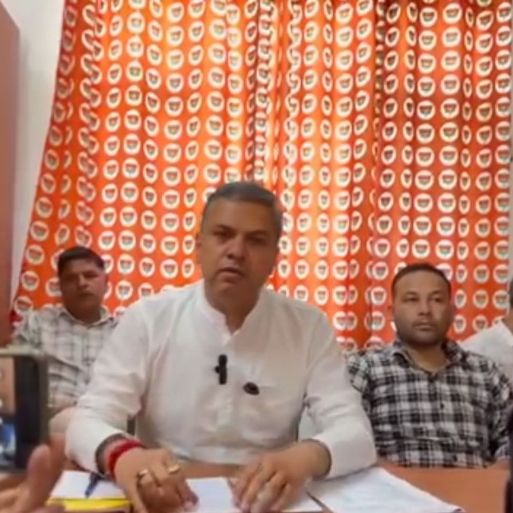 मंडी के बाबा कमलाहिया मंदिर कमेटी पर भ्रष्टाचार के आरोप:  मेलों की दान राशि खाते में जमा नहीं, लंगर के नाम पर वसूली का आरोप – Mandi (Himachal Pradesh) News