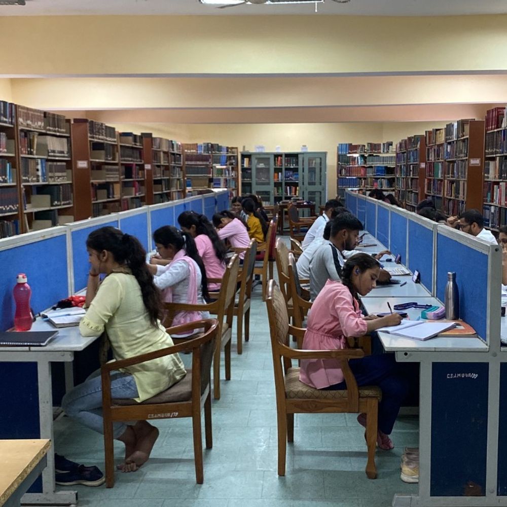 CSJMU में लाइब्रेरी साइंस के एडमिशन शुरू:एक साल का कोर्स और सरकारी नौकरी का दावा; 40-40 सीटों पर मौका