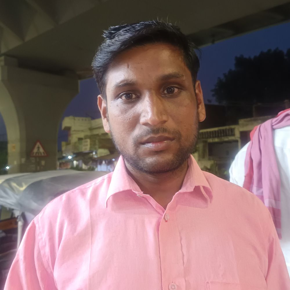 वाराणसी में खाते में अचानक आए एक लाख रुपये:कुछ देर बाद खाता हुआ माइनस, पीड़ित साइबर ठगी की शिकायत लेकर परेशान