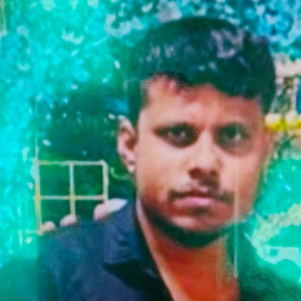 लखनऊ में मूकबधिर युवक ने फांसी लगाकर दी जान:बाल झड़ने से तनाव में था, रस्सी के सहारे लगाया फंदा; शव को पोस्टमार्टम के लिए भेजा