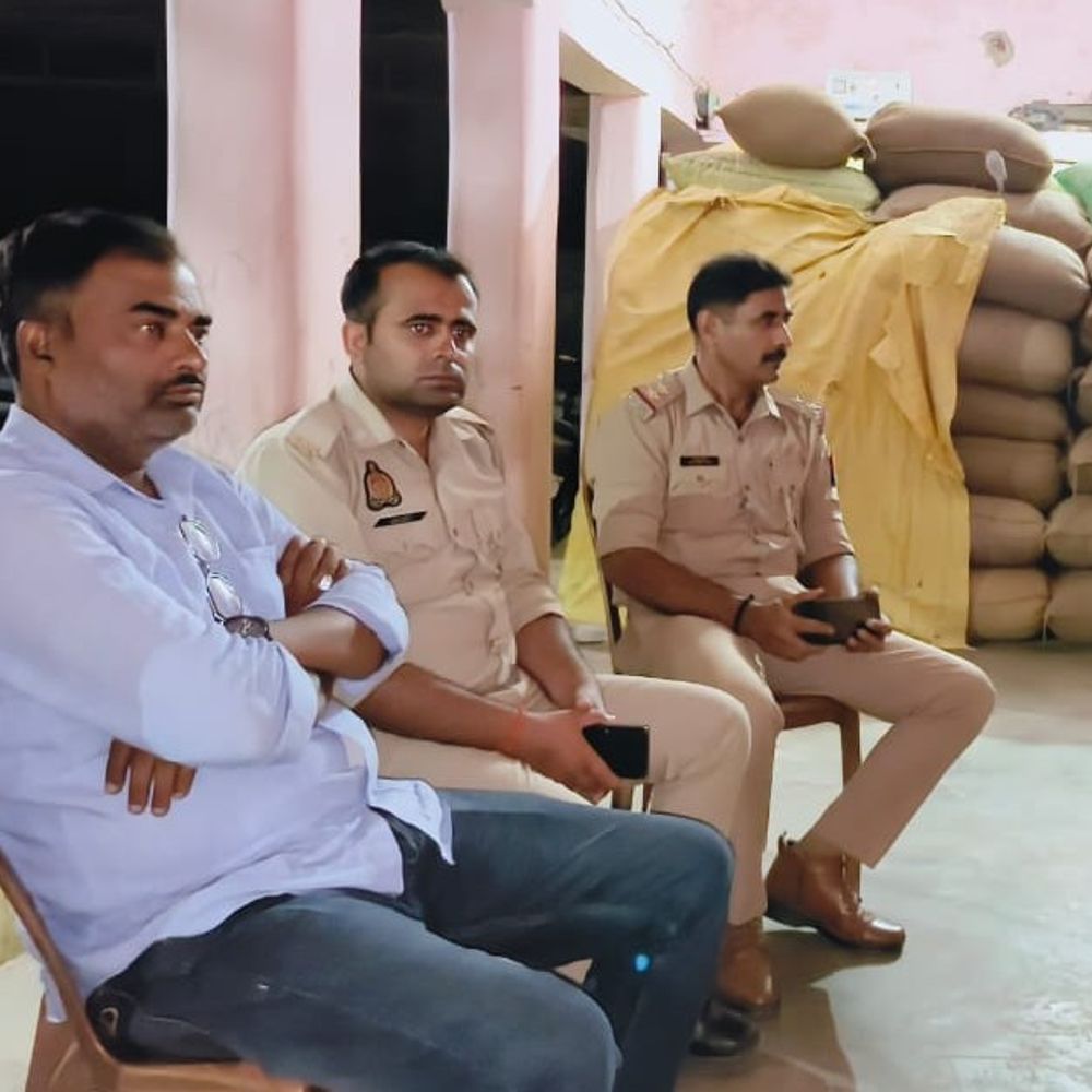 स्मार्ट मीटर विरोध से पहले 'आप' जिलाध्यक्ष हाउस अरेस्ट:'हल्ला बोल' कार्यक्रम से एक दिन पहले प्रशासन का कदम