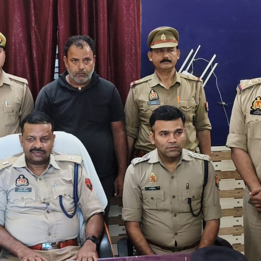 पुलिस वैन हादसे का आरोपी ट्रेलर चालक गिरफ्तार:हेड कांस्टेबल की हुई थी मौत, तीन पुलिसकर्मी घायल; सीसीटीवी से पहचान
