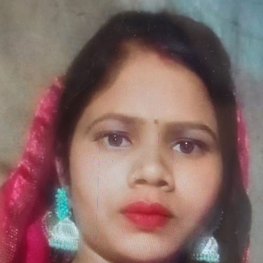 उन्नाव में महिला की संदिग्ध परिस्थितियों में मौत:घर में अचानक तबीयत बिगड़ी, अस्पताल ले जाते समय बीच रास्ते दम तोड़ा