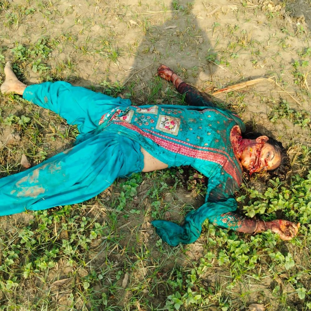 मेरठ में महिला की कुल्हाड़ी से हत्या:प्रेम विवाह के बाद गुलफशा की मौत, पुलिस पति से कर रही पूछताछ