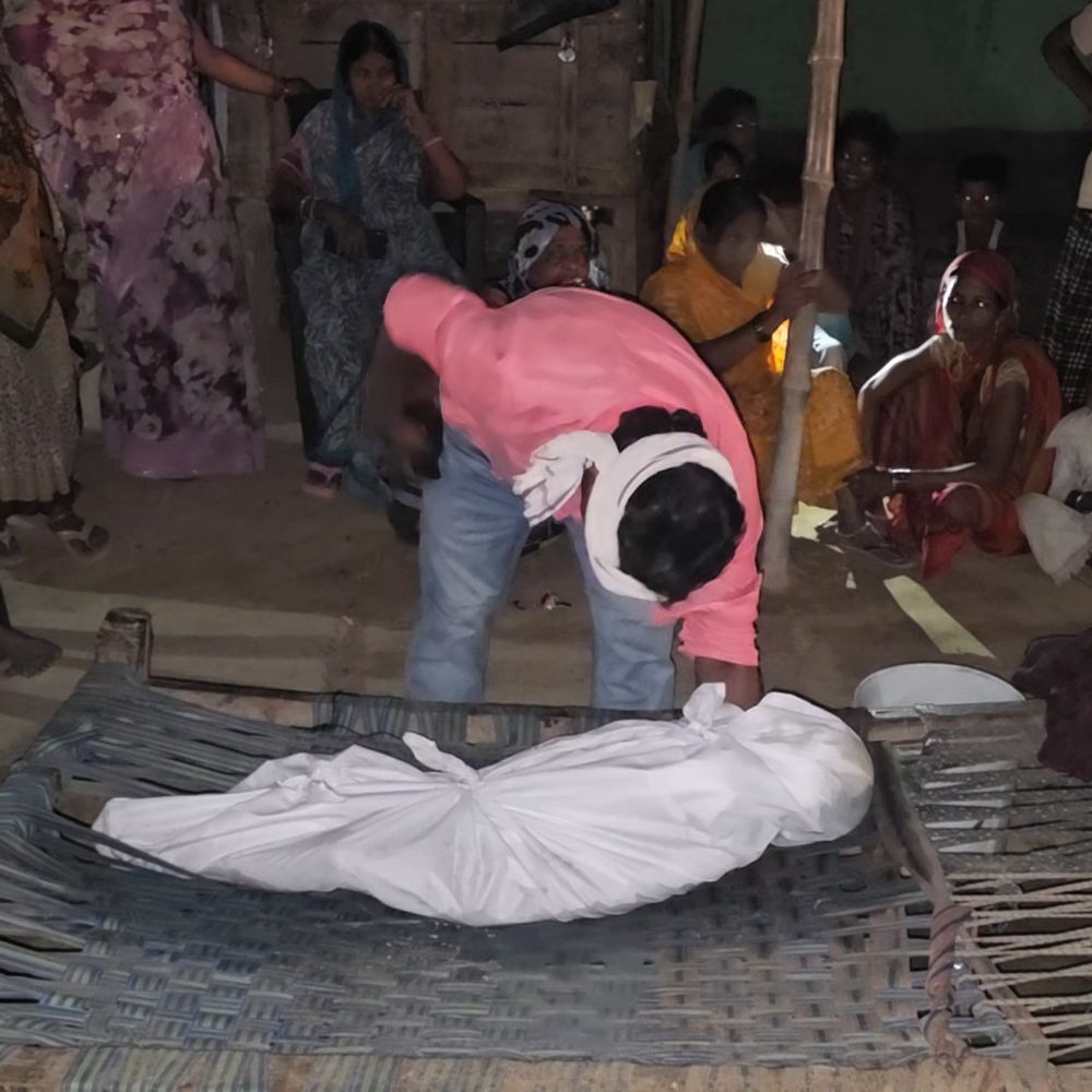 अवैध खनन के गड्ढे में गिरकर बच्चे की मौत:पानी भरा होने पर डूबा, भाई को बचाया गया; बिना पोस्टमार्टम अंतिम संस्कार