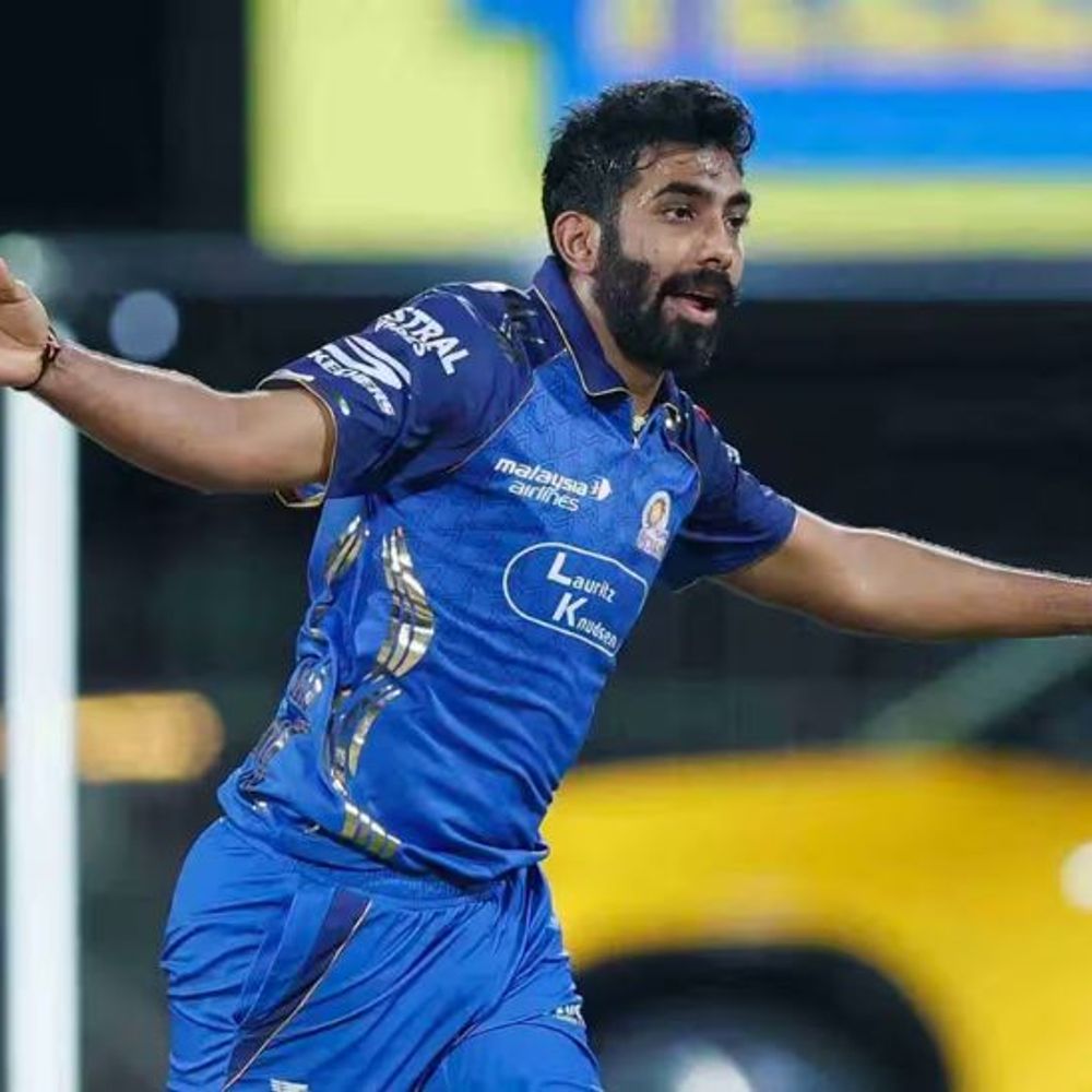 IPL- 9 ओवर में चेन्नई का स्कोर 85/2:गायकवाड क्रीज पर, उर्विल-सैमसन पवेलियन लौटे; मुंबई ने 160 का टारगेट दिया है