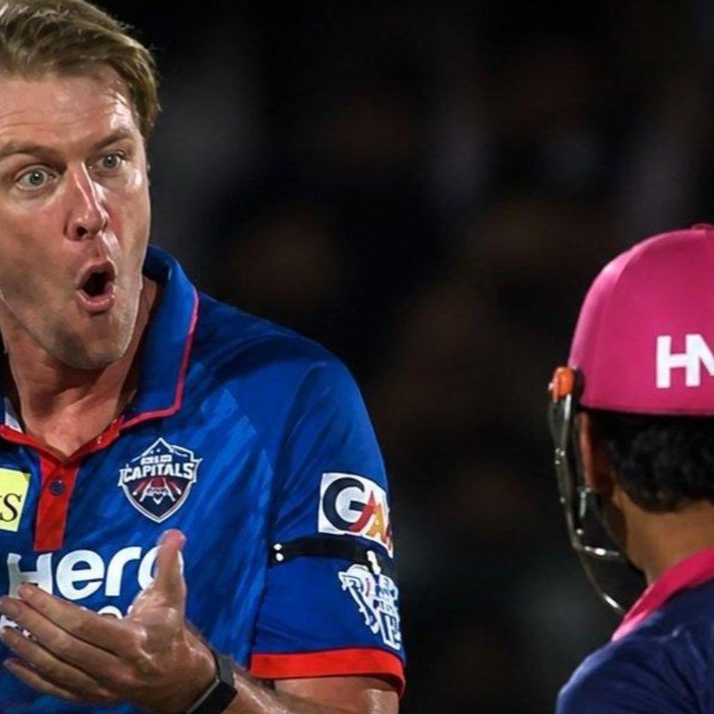 गेंदबाज काइल को BCCI ने दिया डिमेरिट पॉइंट:बोल्ड करने के बाद वैभव को प्ले ग्राउंड में दिखाई थी आंख, फिर किया था सेलिब्रेट