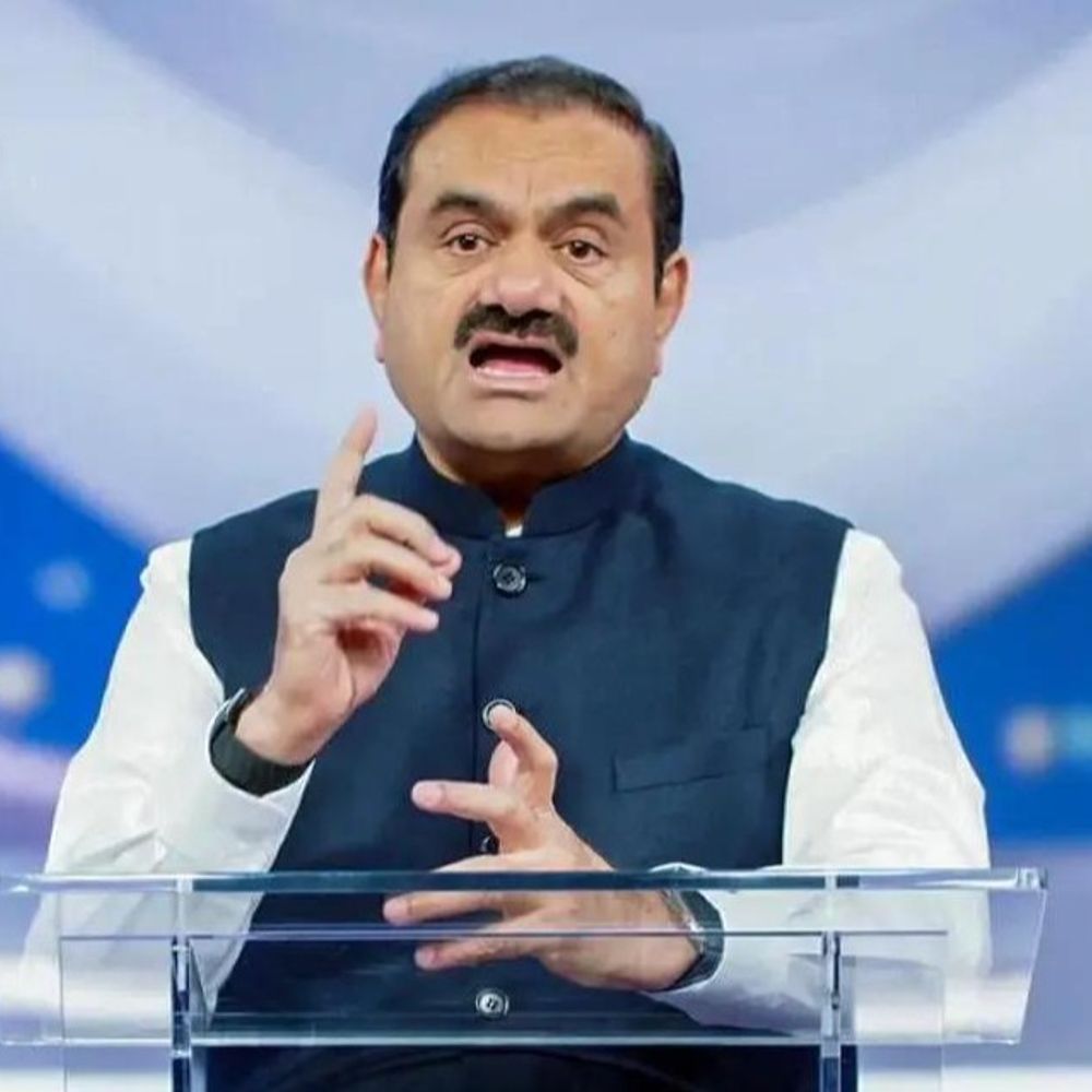 गौतम अदाणी ने कंपनी के कर्मयोगियों को किया मोटिवेट:कहा- 50 हजार कर्मियों के लिए एसी घर, 1 लाख के लिए खाने की होगी व्यवस्था
