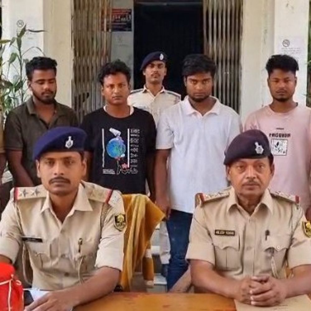 पूर्णिया में नशे के खिलाफ पुलिस की कार्रवाई:  स्कॉर्पियो से 2.36 किलो स्मैक बरामद, कीमत 2.5 करोड़; मौके से चार तस्कर गिरफ्तार – Purnia News