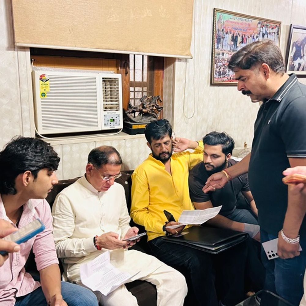 फरीदाबाद में खाद्य मंत्री ने लगाया खुला दरबार:  पानी सप्लाई को लेकर आदेश दिए, लोगों ने कॉलोनी को नियमित करने की मांग की – Faridabad News