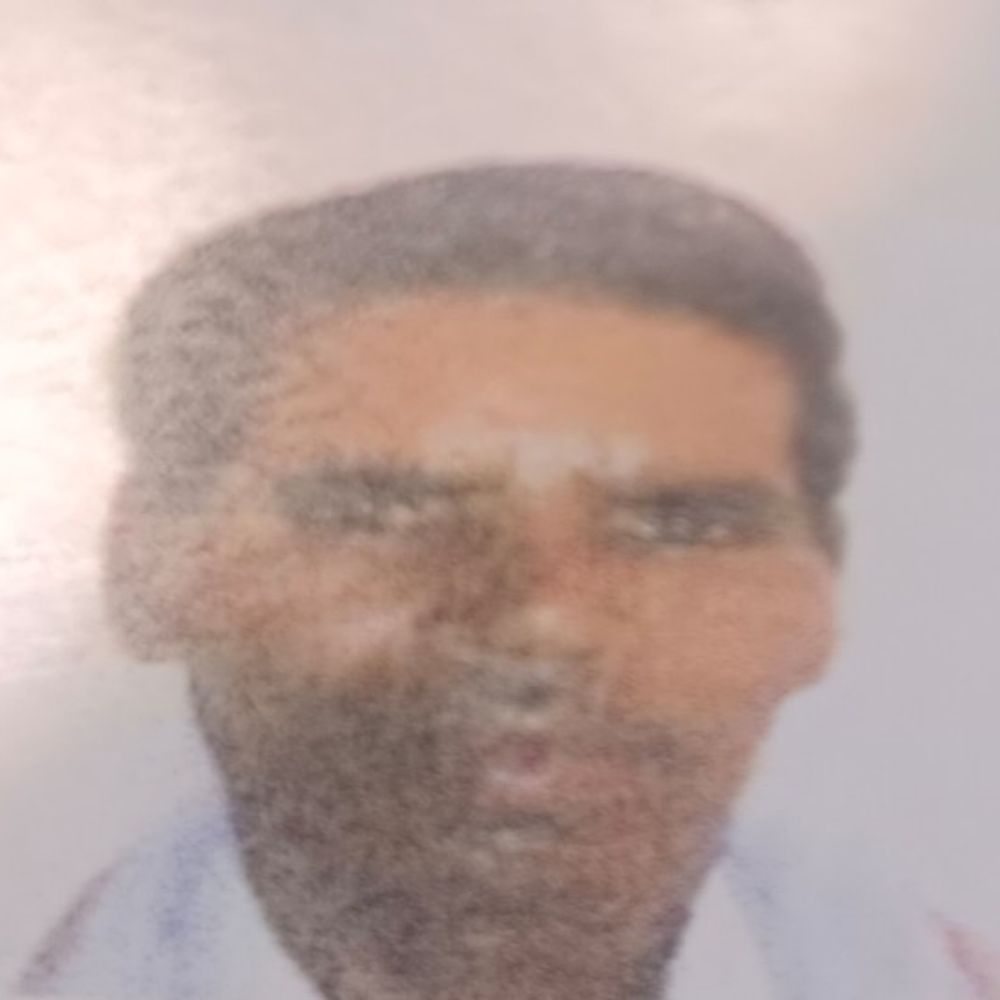 शाहजहांपुर में दीवार गिरने से बुजुर्ग की मौत:रात में आंधी-बारिश के दौरान हुआ हादसा, चार घंटे तक दबा रहा, आंख खुलने पर सुबह पता चला
