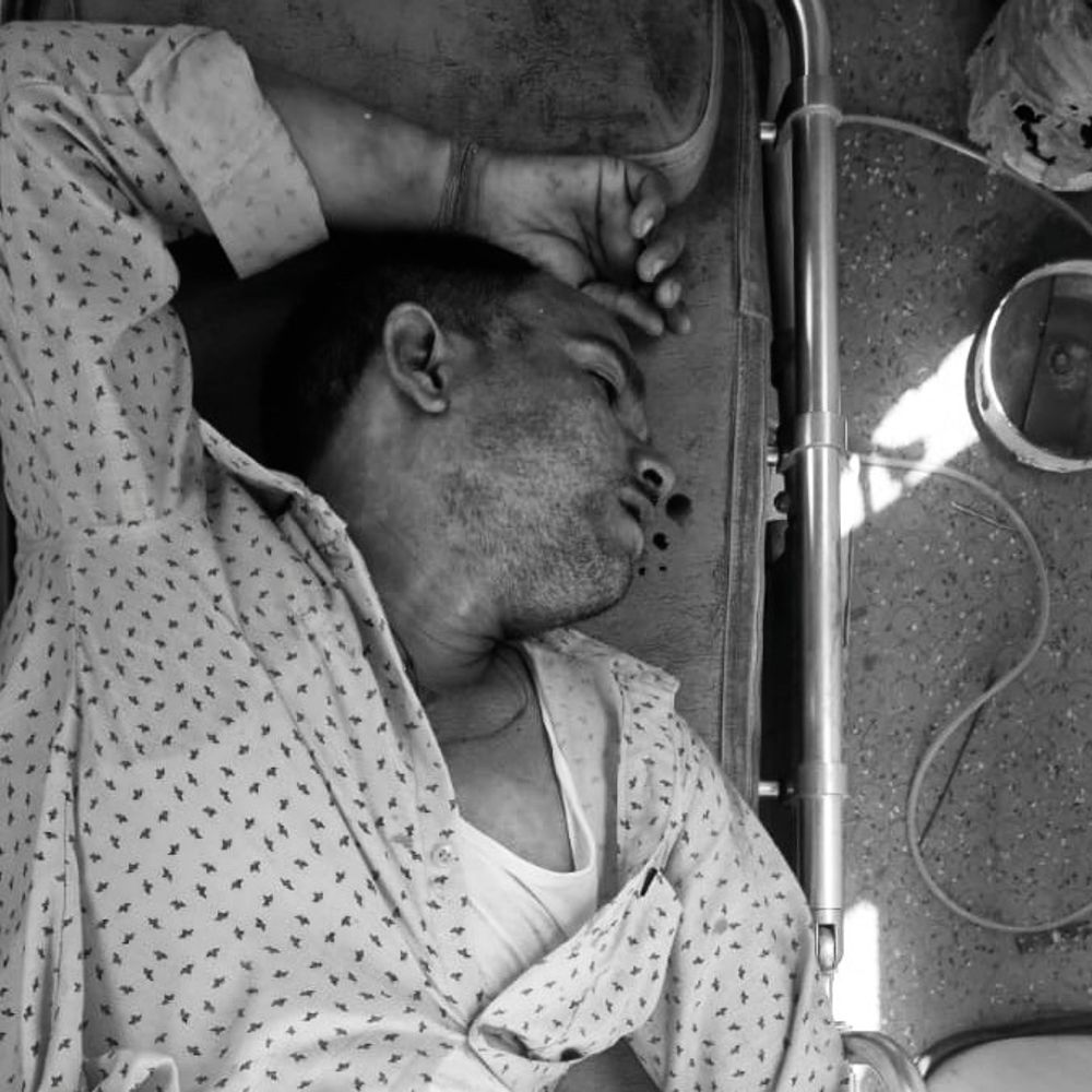चित्रकूट में ट्रक की टक्कर से युवक की मौत:बाइक पर सवार दो बच्चे सुरक्षित, ड्राइवर फरार