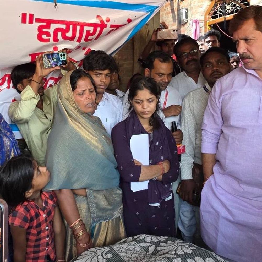 युवक की गोली मारकर हत्या, अंतिम संस्कार से इंकार:24 घंटे बाद पूर्व सांसद धनंजय सिंह के आश्वासन पर माने, कार्रवाई का भरोसा दिया
