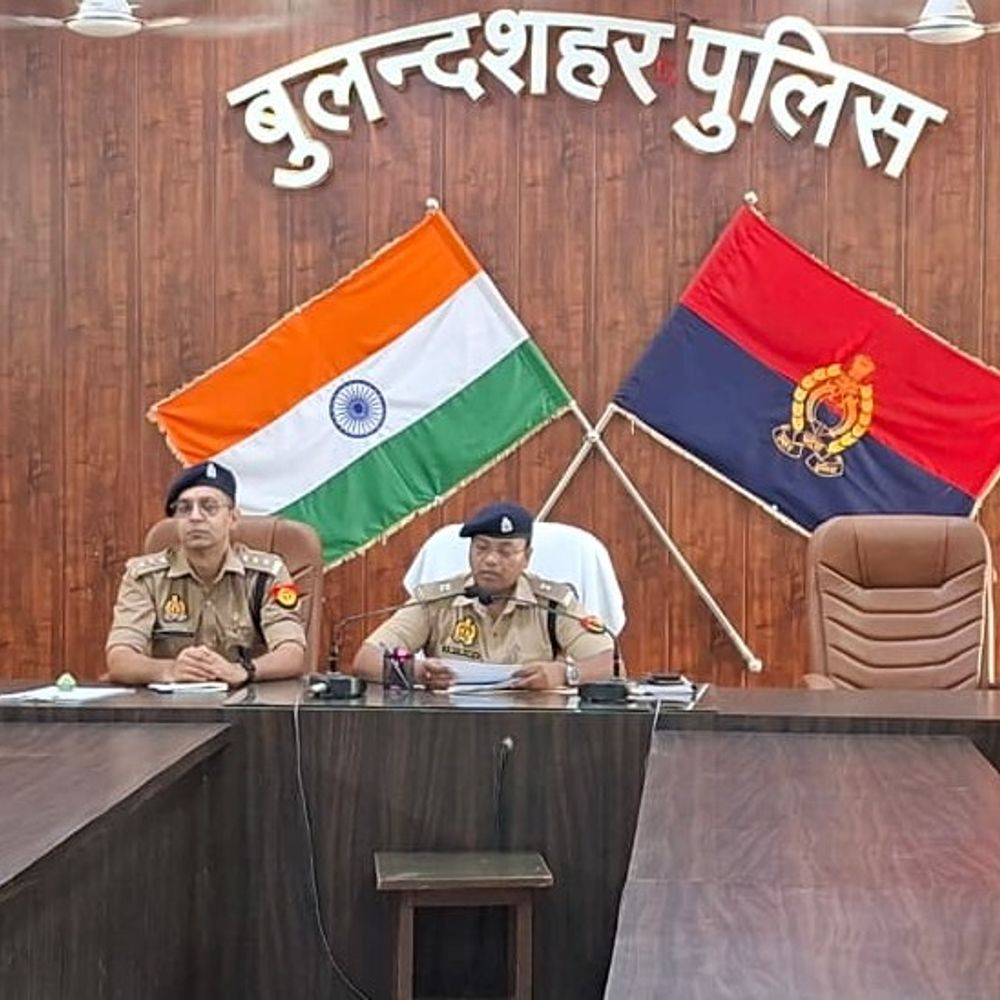NEET परीक्षा के लिए पुलिस बल को ब्रीफ किया गया:बुलंदशहर में अपर पुलिस अधीक्षक नगर ने सुरक्षा व्यवस्था पर दिए निर्देश