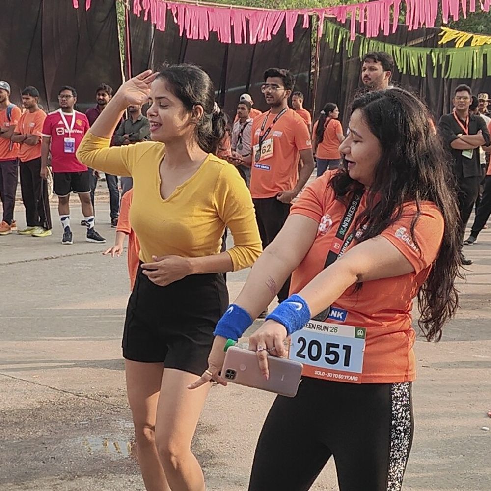 लखनऊ ग्रीन रेस में 1500 लोग दौड़े:172 जोड़े भी शामिल हुए, 3.5 किलोमीटर रेस लगाई; डीजे बीट पर थिरके