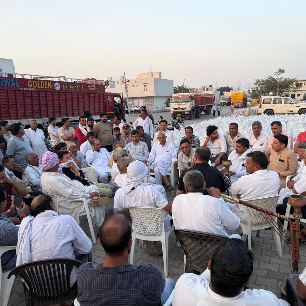 वेयरहाउस एजेंसी पर घोटाले का आरोप:  जुलाना अनाज मंडी में आढ़तियों ने खरीद-उठान रोका, करोड़ों का नुकसान का दावा – Julana News