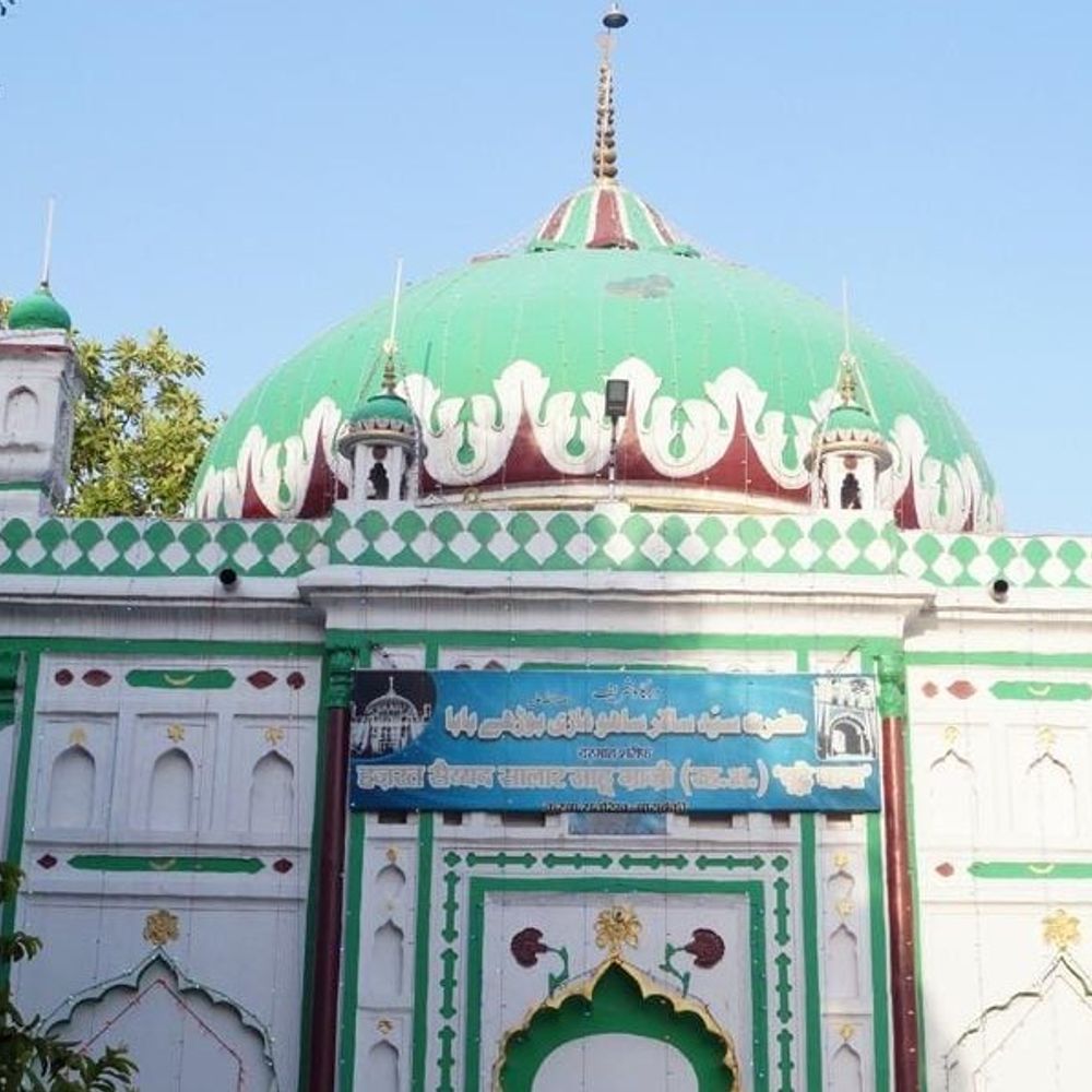 बूढ़े बाबा दरगाह का सदियों पुराना मेला रद्द:बाराबंकी में प्रशासन ने अनुमति देने से किया इनकार