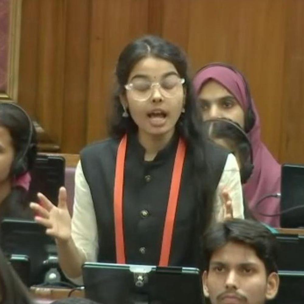 औरैया की इच्छा सिंह ने विधानसभा में विचार रखे:विकसित भारत यूथ पार्लियामेंट में केंद्रीय बजट 2026 पर दी प्रस्तुति