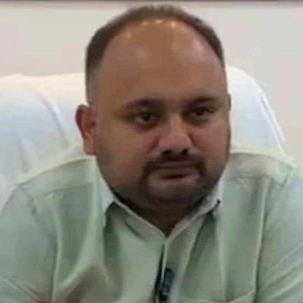 प्रतापगढ़ जिलाधिकारी शिव सहाय अवस्थी का तबादला:अभिषेक पांडेय बने जिले के नए डीएम