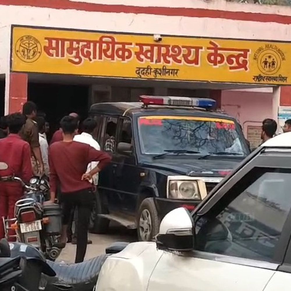 दुदही सीएचसी में जननी सुरक्षा योजना के 85 फार्म मिले:भुगतान न होने पर आशाओं ने आंदोलन की घोषणा की