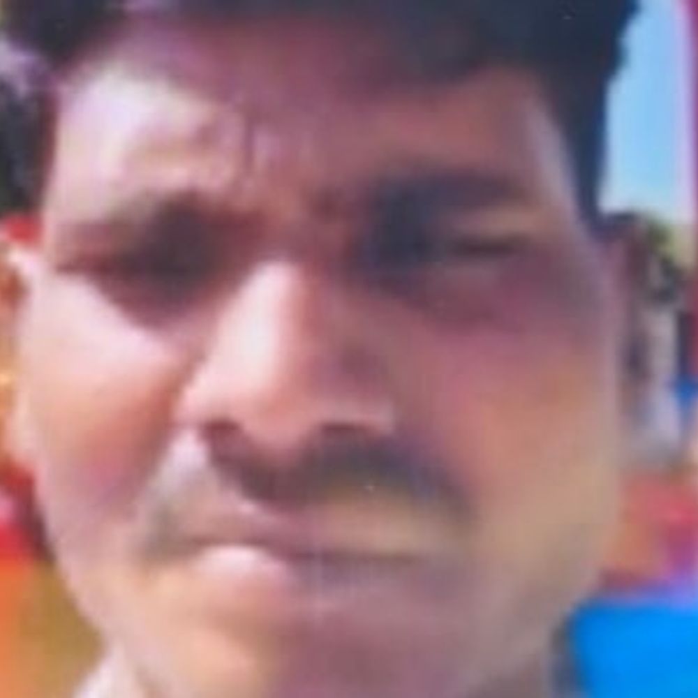 हरदोई में युवक ने फांसी लगाकर की आत्महत्या:घर में फंदे से लटका मिला शव, पिता ने बताया सड़क हादसा