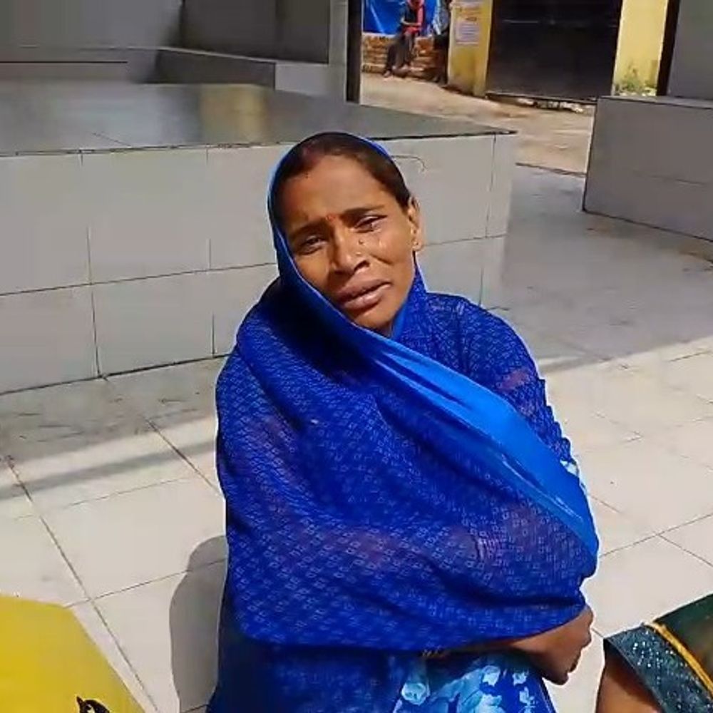 उन्नाव में कर्ज से परेशान युवक ने की आत्महत्या:घर के कमरे में फंदे से लटका मिला शव, पत्नी ने पहले भी दो बार बचाया था