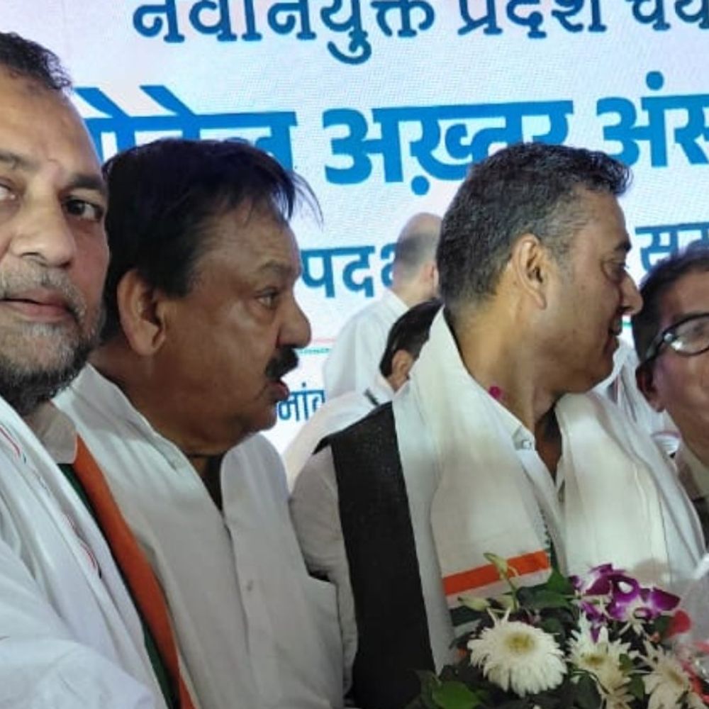 सोहेल अख़्तर अंसारी ने संभाला पदभार:कांग्रेस अल्पसंख्यक विभाग के नए प्रदेश चेयरमैन का नेताओं ने किया स्वागत