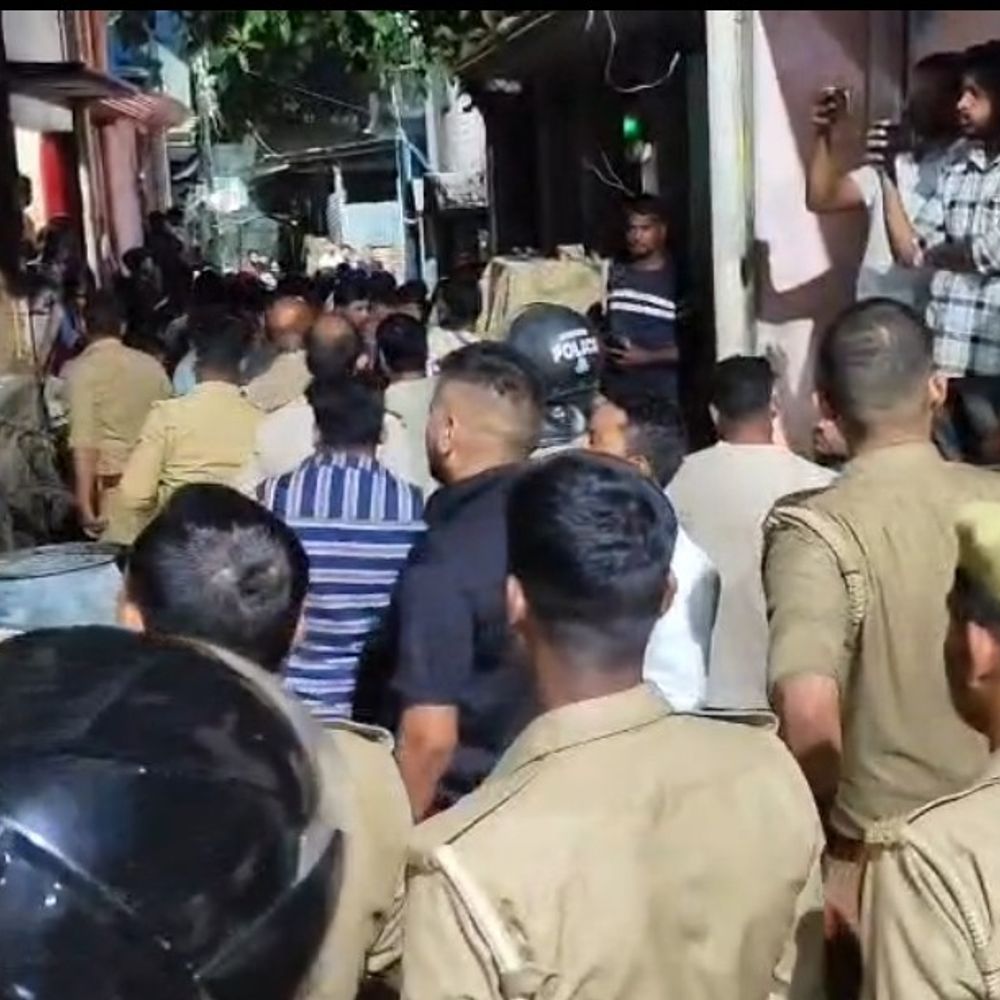 बहराइच में एक युवक, दो महिलाएं हिरासत में, दो फरार:अनैतिक गतिविधियों की सूचना पर पुलिस की कार्रवाई