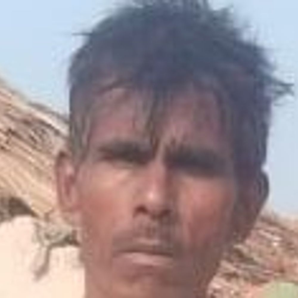 मक्का के खेत में झोपड़ी में आग, किसान जिंदा जला:कायमगंज में साथी झुलसा, तीन पर आग लगाने का आरोप