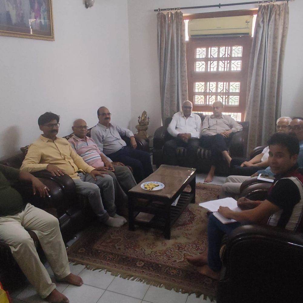 गोमती नगर समिति की बैठक में कई अहम फैसले:रेन वाटर हार्वेस्टिंग, चुनाव और पार्क विकास पर बनी सहमति