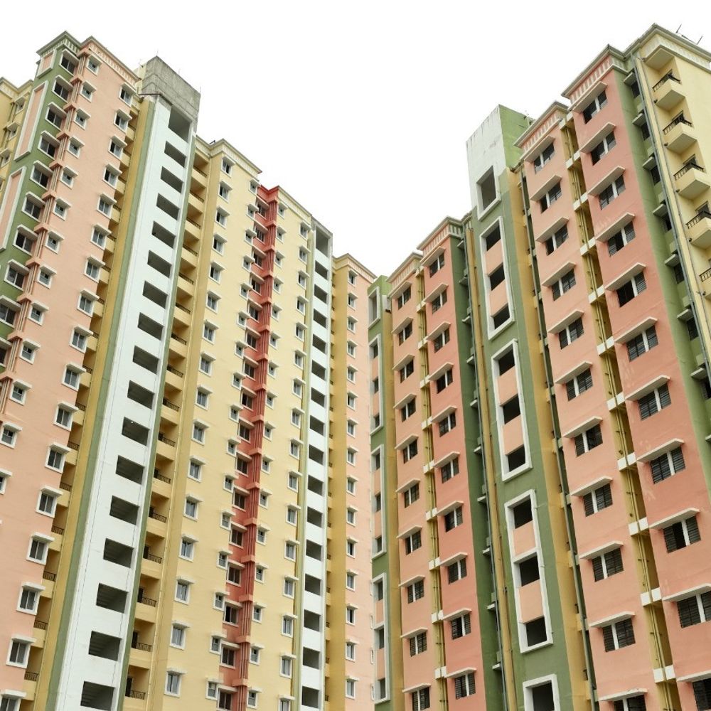 लखनऊ विकास प्राधिकरण में ब्याज दर घटाई:अटल नगर के फ्लैट में 2% ब्याज की छूट , 10 वर्ष की 120 किश्तों में करना होगा भुगतान