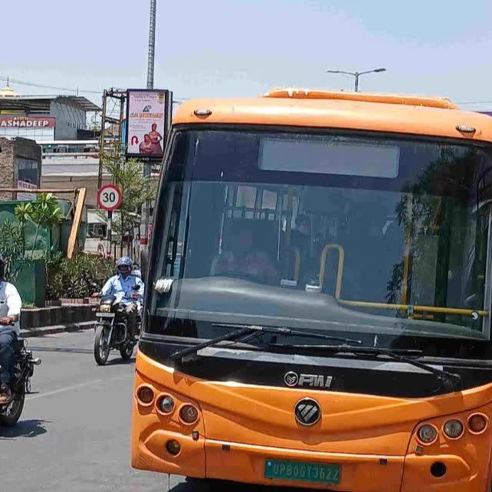 200 इलेक्ट्रिक बसें आसान करेंगी आपका सफर:वाराणसी में कमिश्नर के अनुमोदन के बाद भेजी गई डिमांड, शहर व आसपास के इलाकों में होगा संचालन
