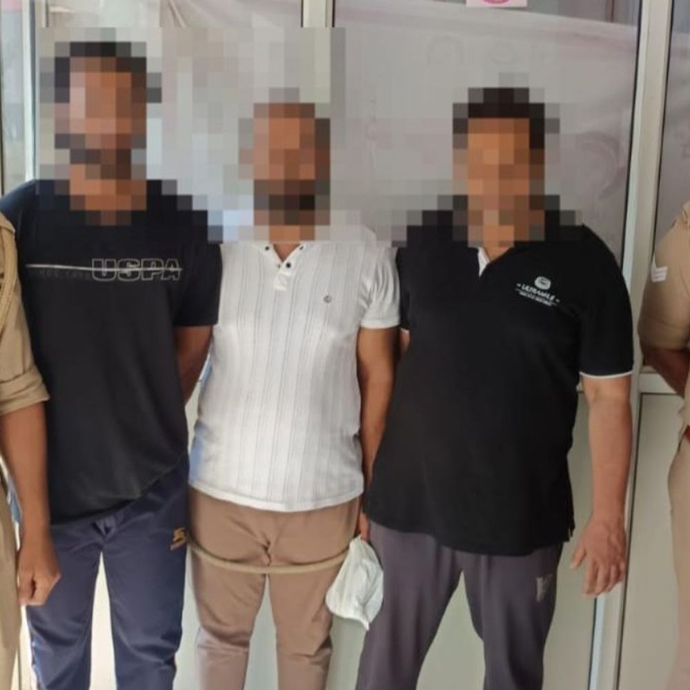 हिंदुओं के जत्थे पर पथराव करने वाले 3 और अरेस्ट:कोतवाली में 4 दिन पहले मुस्लिम समुदाय के लोगों ने किया था माहौल बिगाड़ने का प्रयास
