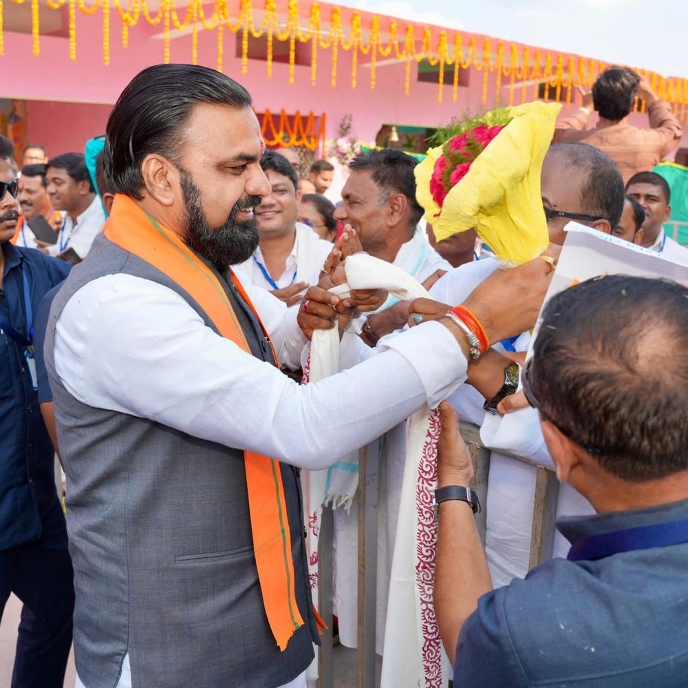 खगड़िया पहुंचे CM सम्राट चौधरी:श्रद्धांजलि सभा में हुए शामिल, कात्यायनी मंदिर में की पूजा, अगुवानी पुल प्रोजेक्ट की समीक्षा की