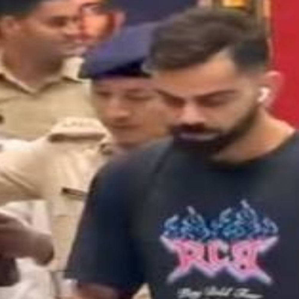 लखनऊ पहुंचे विराट कोहली, इकाना में टीम सहित करेंगे अभ्यास:LSG की टीम आज आएगी, 7 मई को दोनों टीमें होंगी आमने-सामने