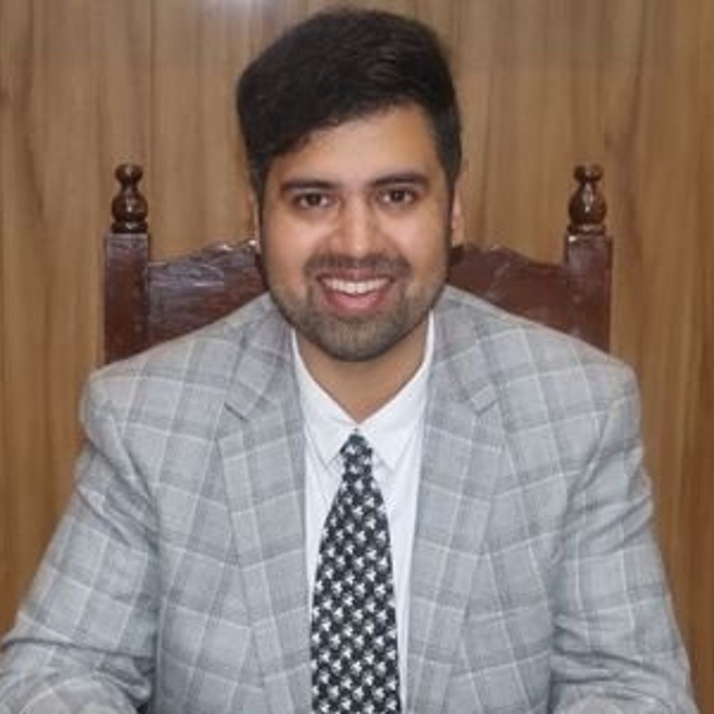 हरदोई में गैर मान्यता प्राप्त स्कूलों पर होगी कार्रवाई:डीएम ने पांच तहसीलों में तहसीलदार की अध्यक्षता में बनाई समितियां
