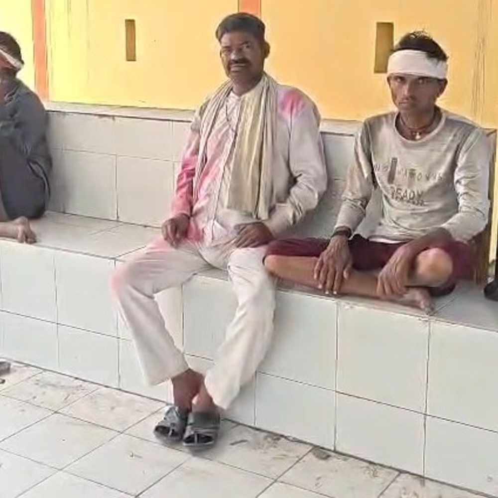 रेलवे ट्रैक पार करते समय ट्रेन की चपेट में महिला:उन्नाव में बहन के घर जाने को निकली थी, कानपुर-लखनऊ रेल मार्ग पर हादसा