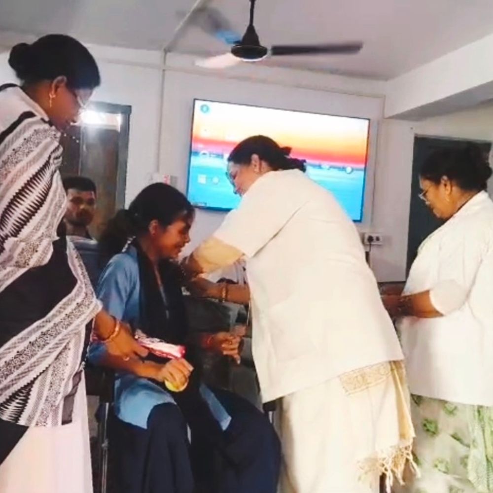 शेखपुरा में हथियावां स्कूल में 52 छात्राओं को लगा वैक्सीन:  सर्वाइकल कैंसर टीकाकरण अभियान, डॉक्टर बोले- स्वच्छता-जागरूकता जरूरी – Sheikhpura News