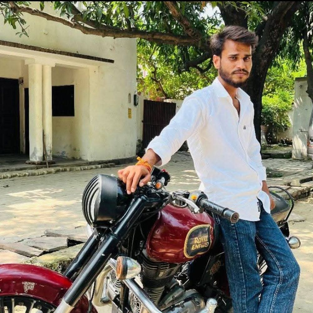 युवक की हत्या करने वाली प्रेमिका की मां-चाची गिरफ्तार:टेलीग्राम पर मैसेज कर बुलाया था, लाश दूसरे जिले में ले जाकर फेंकी थी