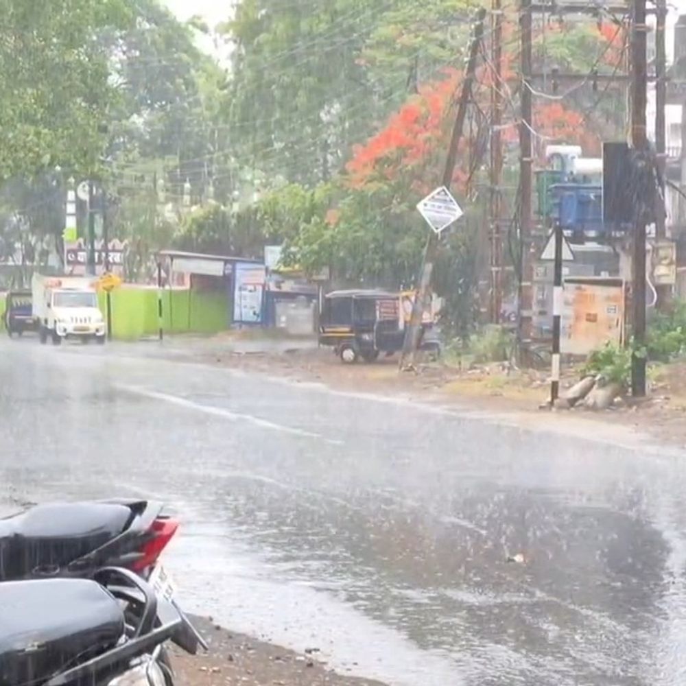 मंडला में बदला मौसम, तेज आंधी-बारिश से गर्मी में राहत:  पारा 37 पर पहुंचा, 8 तक ऐसा ही रहेगा – Mandla News